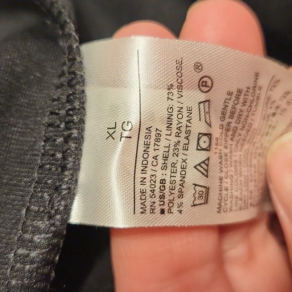 NWT BANANA REPUBLIC | Little Black Dress - Picture 5 of 6